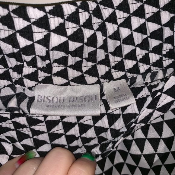 Size M Bisou Bisou Wide Leg Pants - Picture 4 of 7